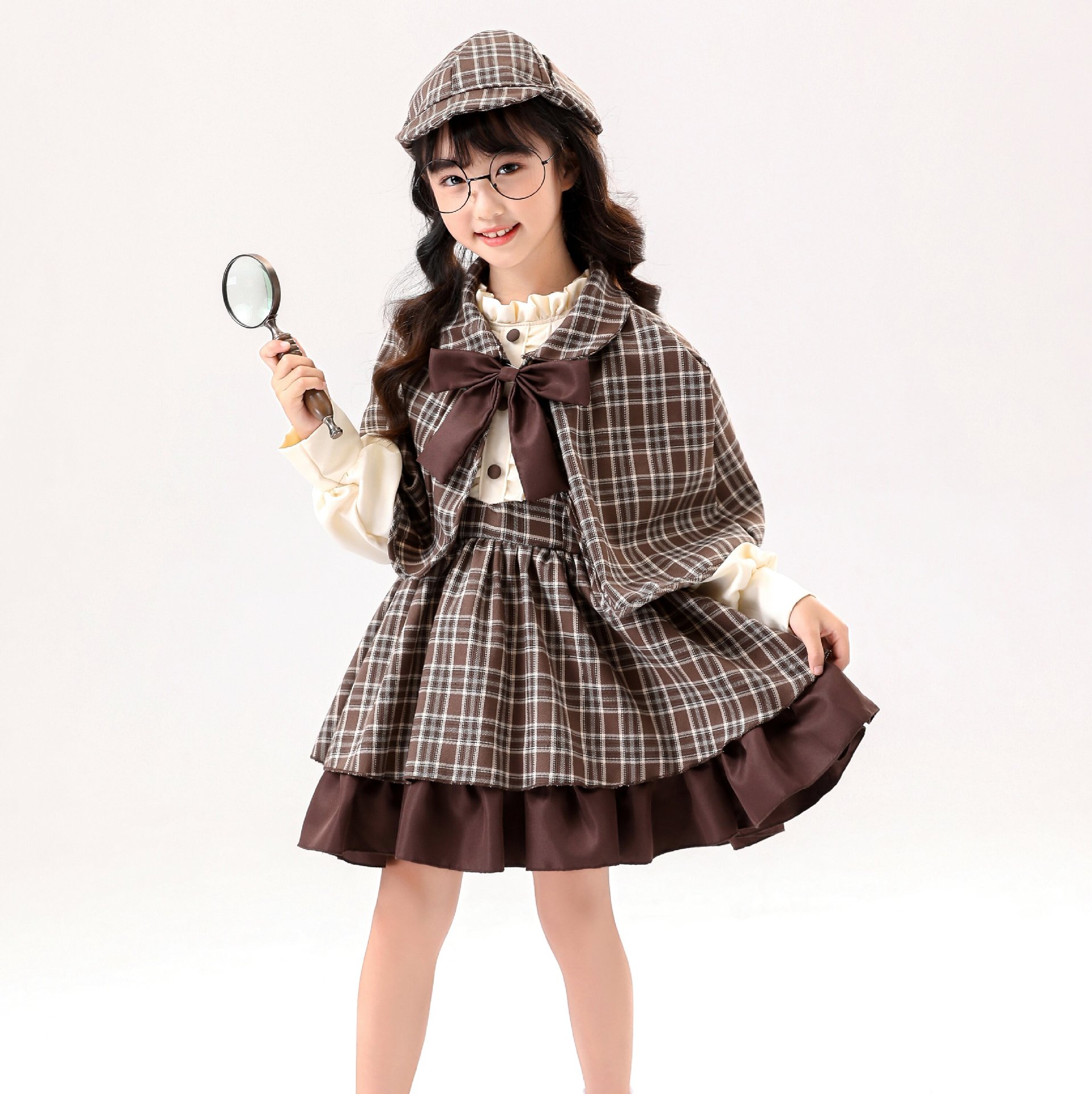 New cosplay detective Sherlock - مراجعة Party Games Kids وسعره