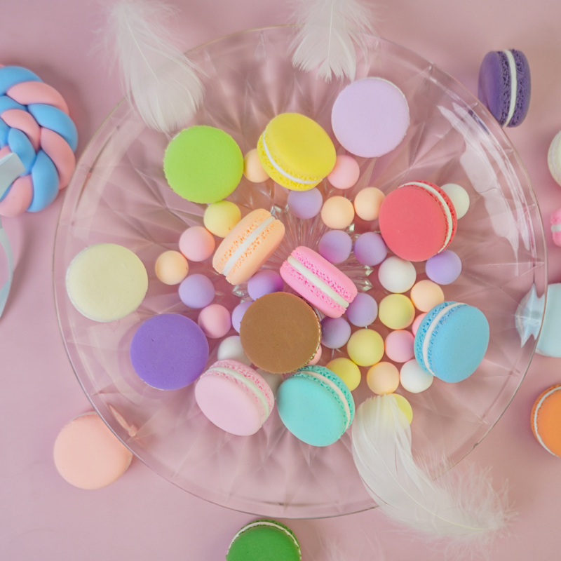 Simulation Macaron Model Fake  - مراجعة Party Games Graduation وسعره