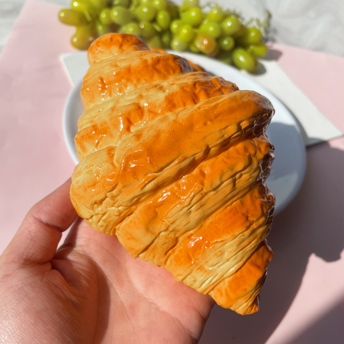 1Pc Artificial Croissant Fake  - مراجعة Party Games Graduation وسعره